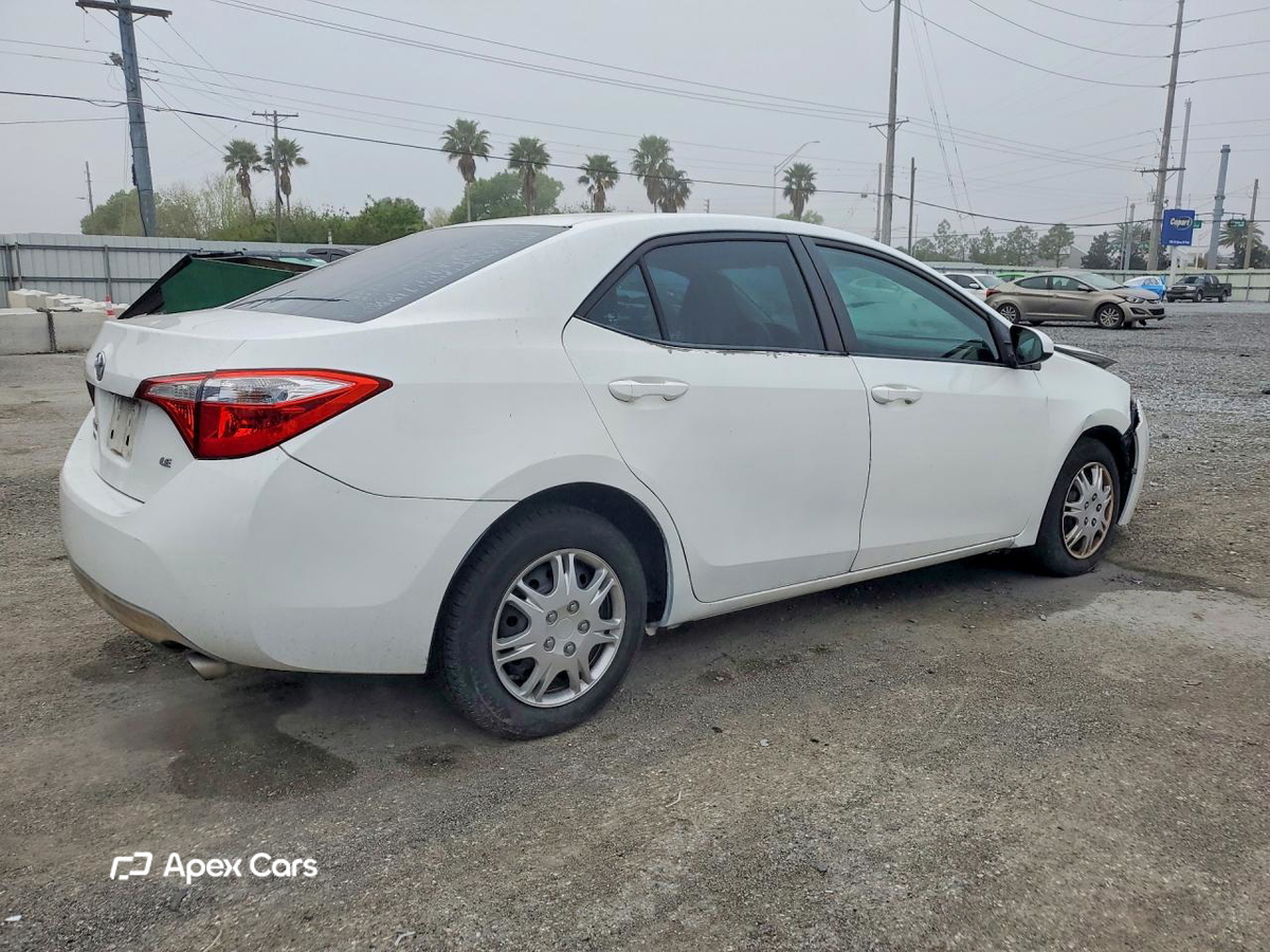 Toyota Corolla 2015