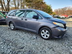 Toyota Sienna 2012