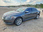 Ford Taurus 2016