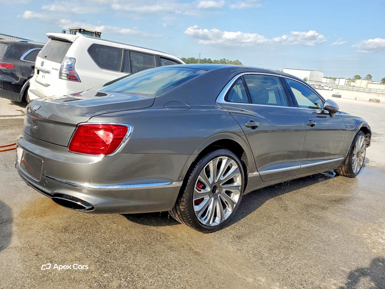 Bentley Flying Spur 2023