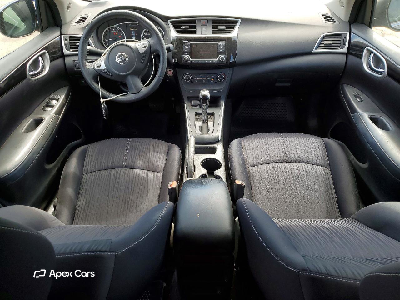 Nissan Sentra 2016