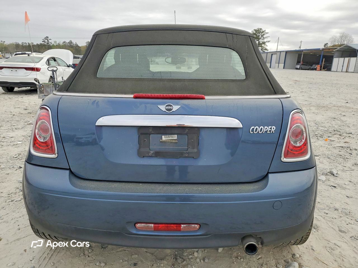MINI Cooper 2011