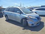 Toyota Sienna 2012