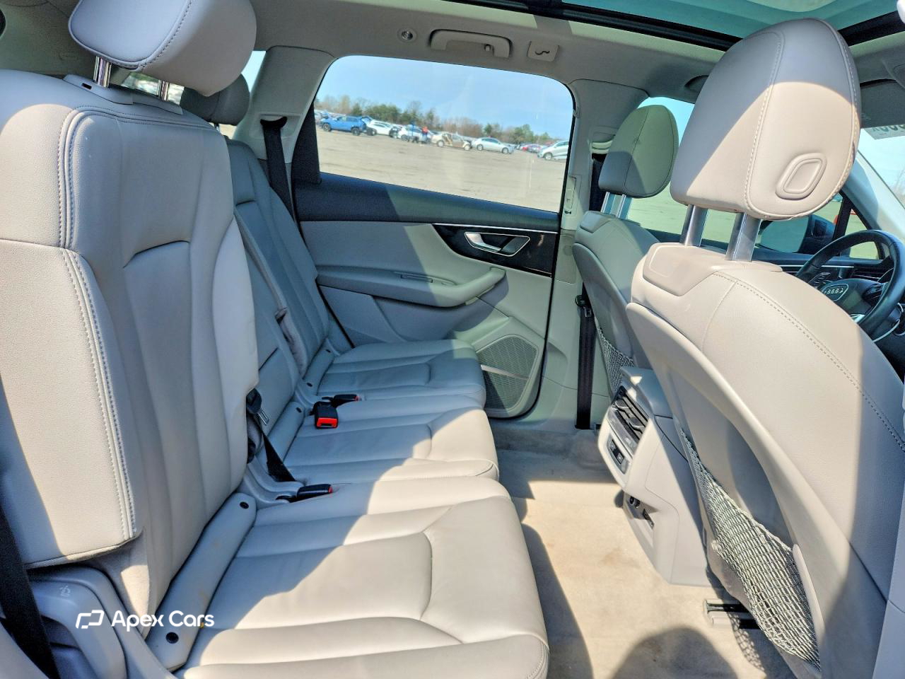 Audi Q7 2021