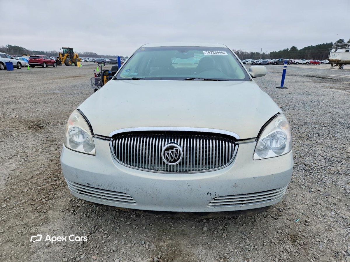 Buick Lucerne 2010