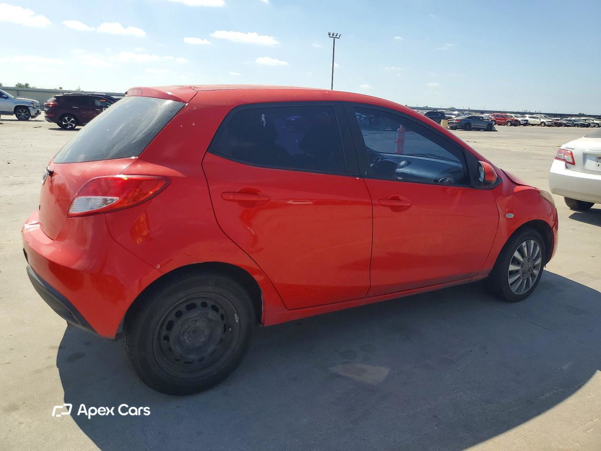 Mazda 2 2012