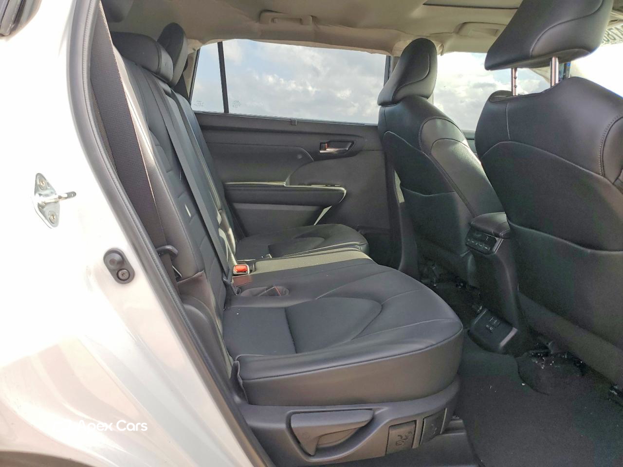 Toyota Highlander 2023