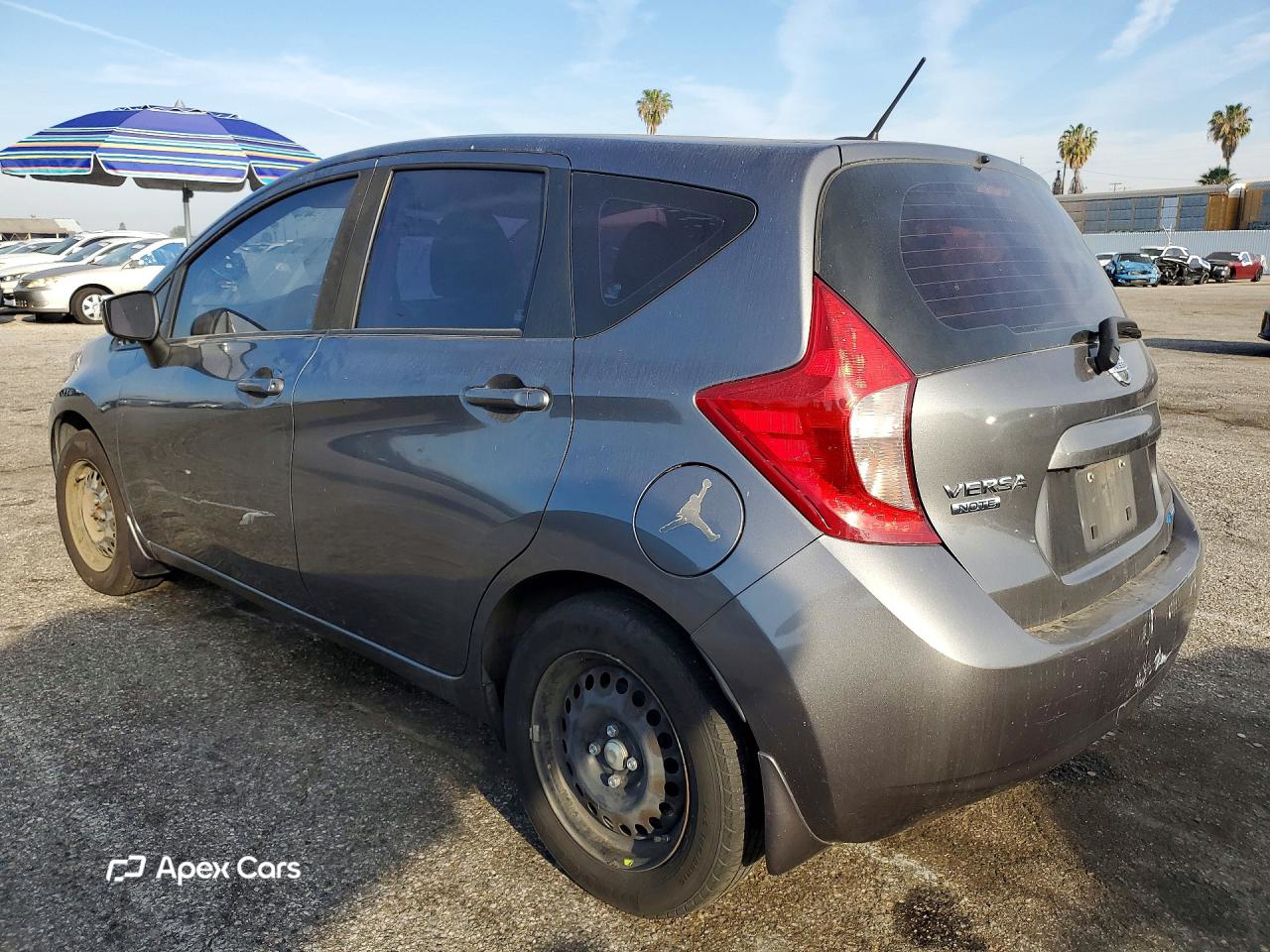 Nissan Versa 2016