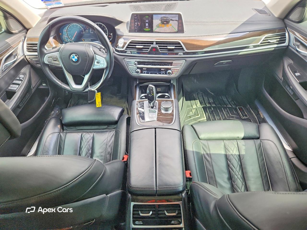 BMW Series 7 2016