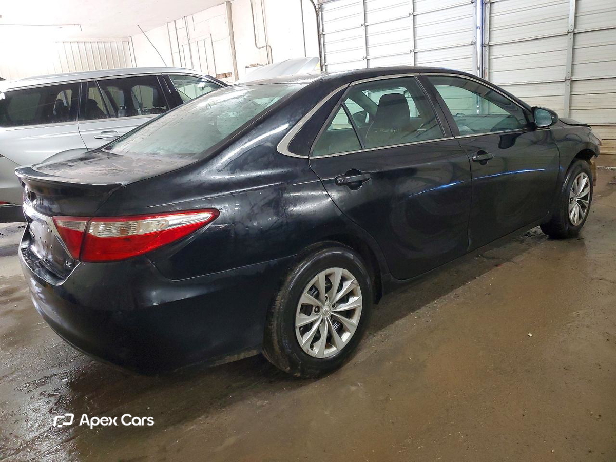 Toyota Camry 2016