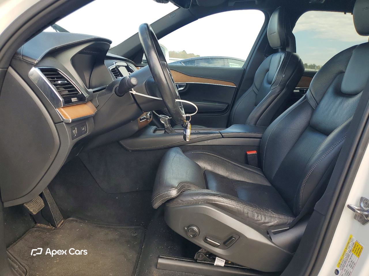 Volvo XC90 2017