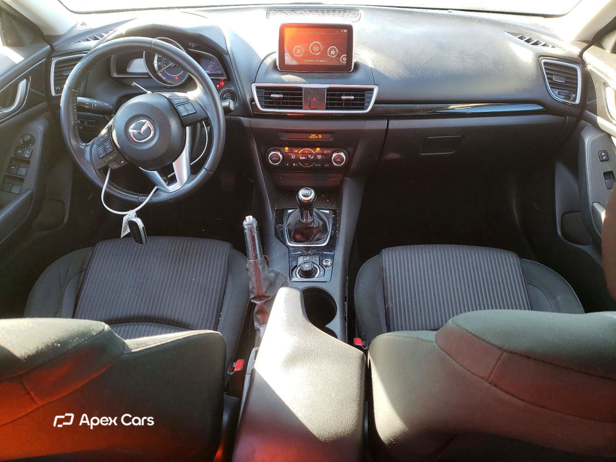 Mazda 3 2015