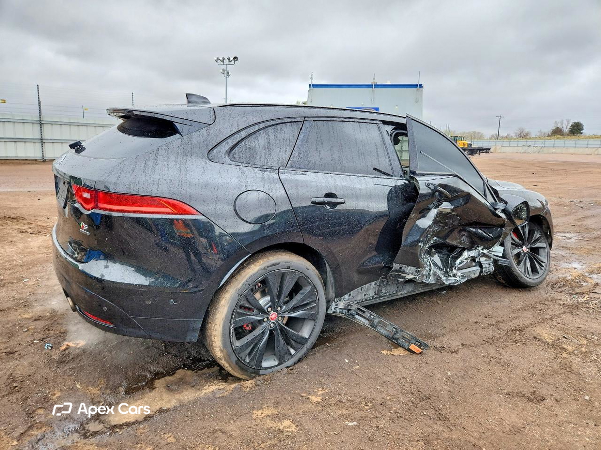 Jaguar F-Pace 2018
