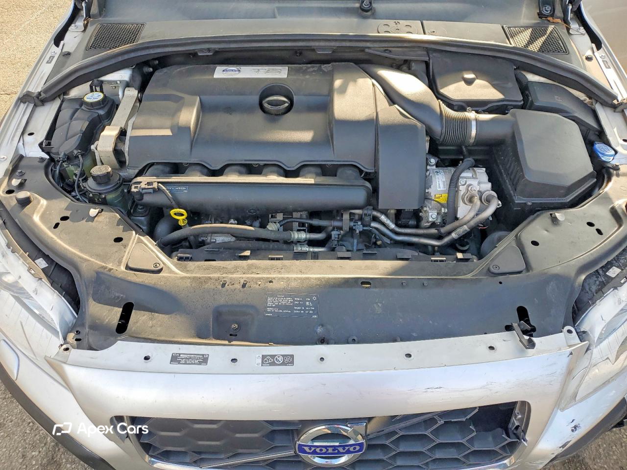 Volvo XC70 2015