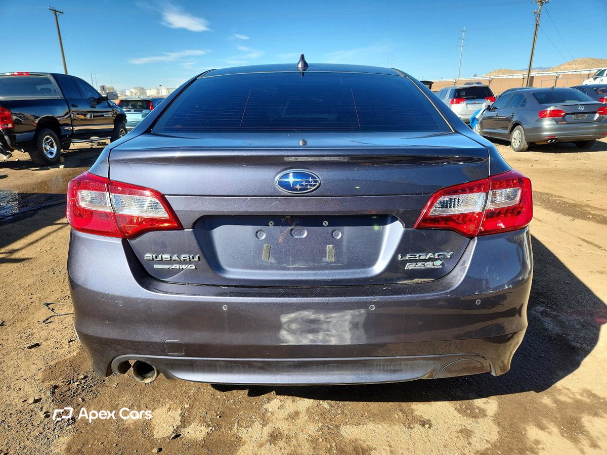 Subaru Legacy 2017