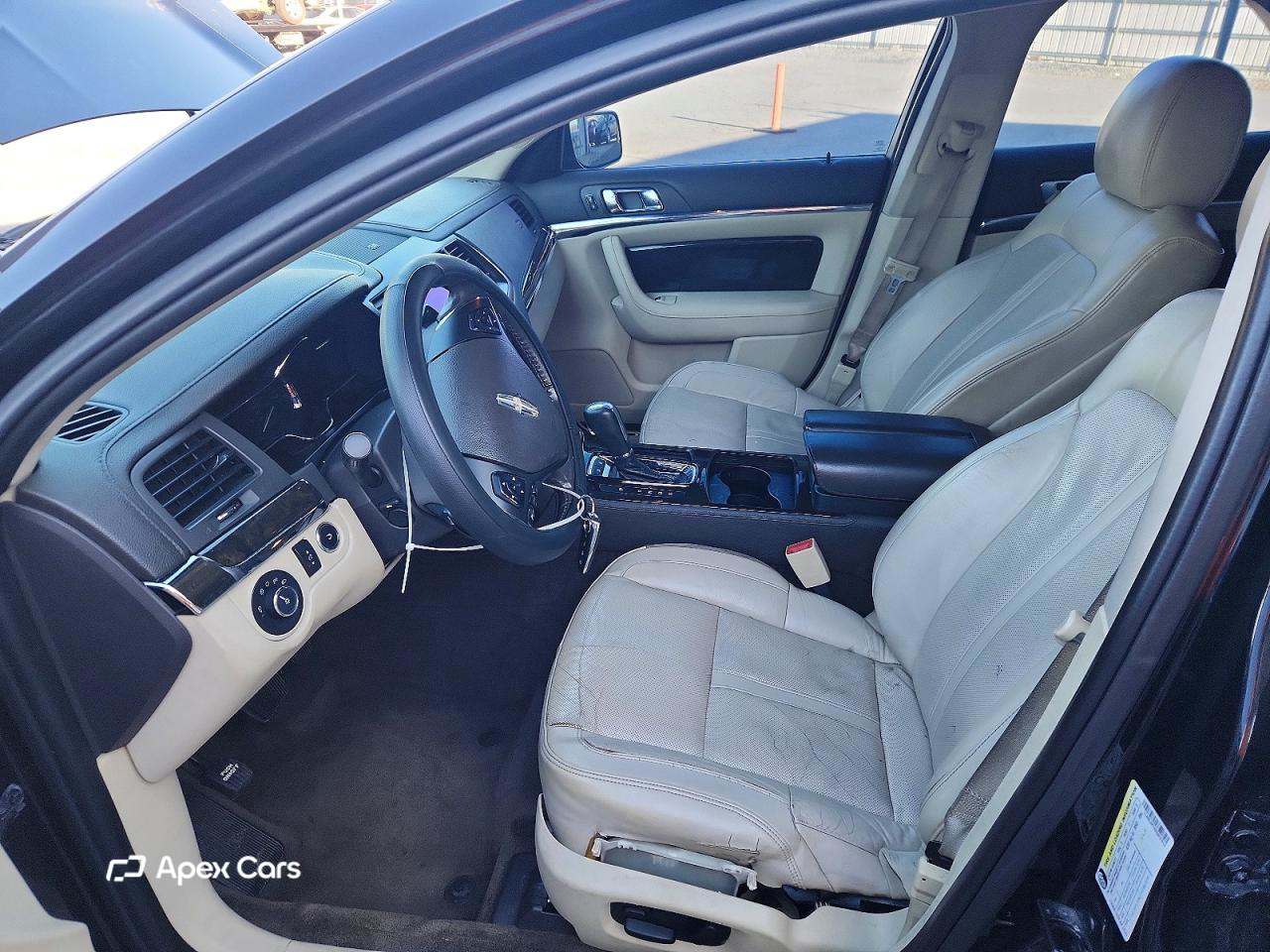 Lincoln MKS 2013