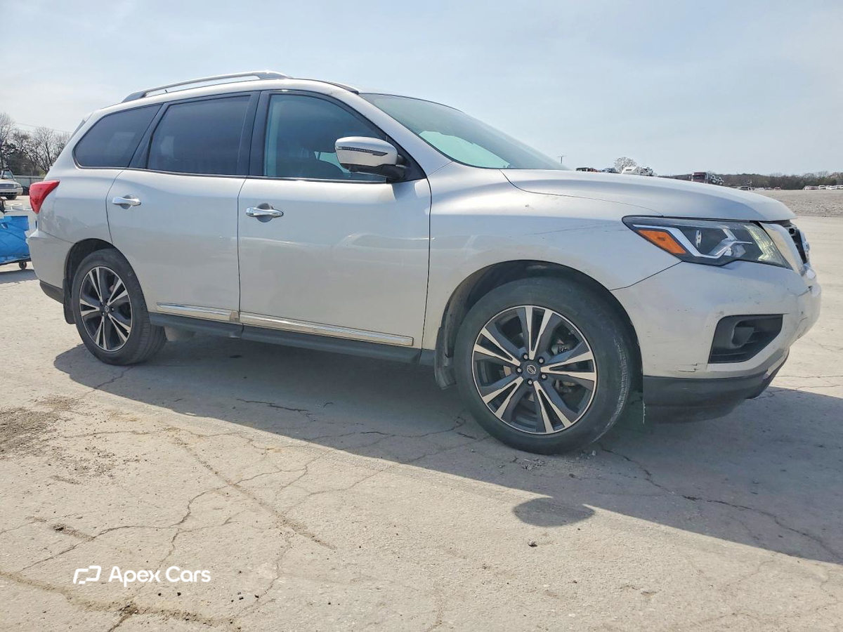 Nissan Pathfinder 2018