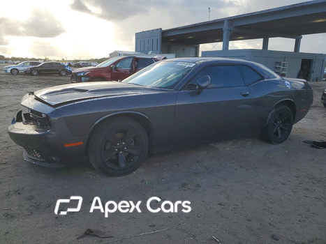 2019 Dodge Challenger - Zdjęcie 1 z 13