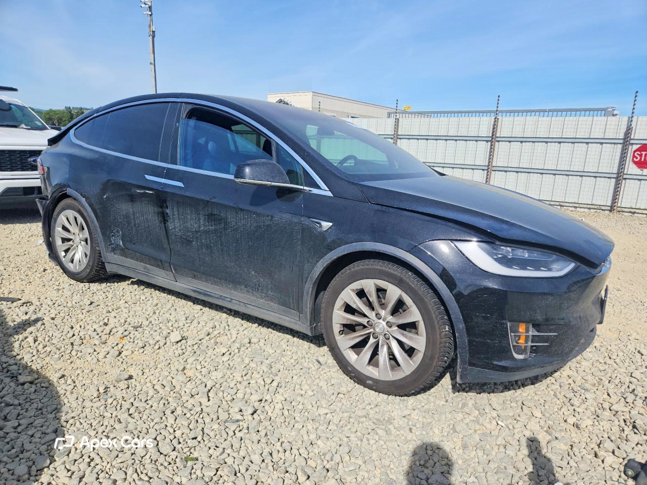Tesla Model X 2018