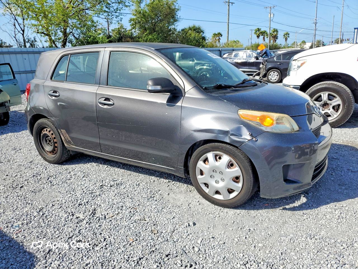 Scion xD 2008