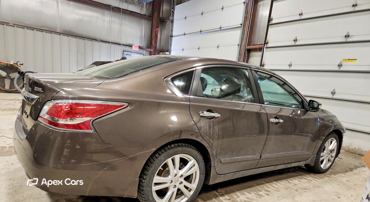 Nissan Altima 2015