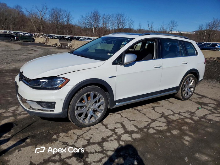 2019 Volkswagen Golf - Image 1 of 5