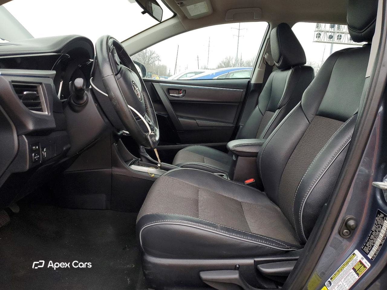 Toyota Corolla 2015