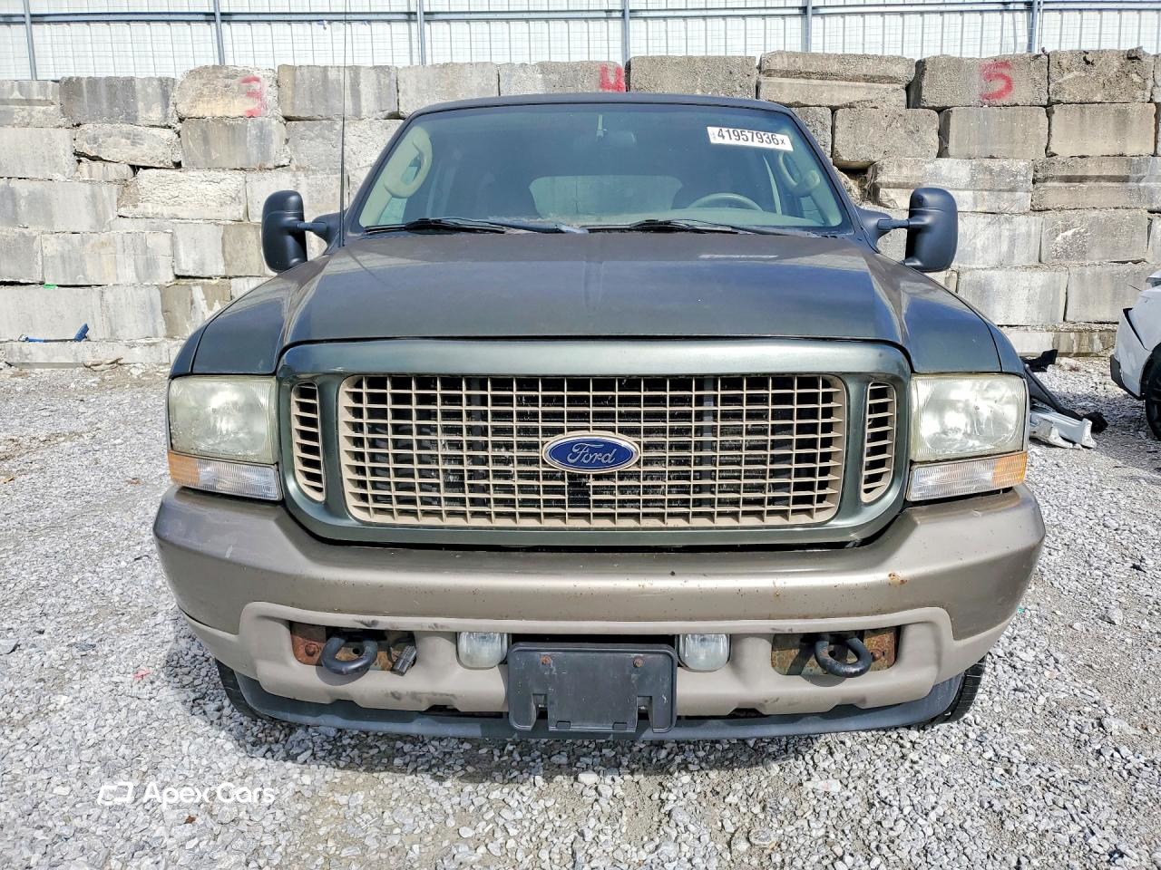 Ford Excursion 2003
