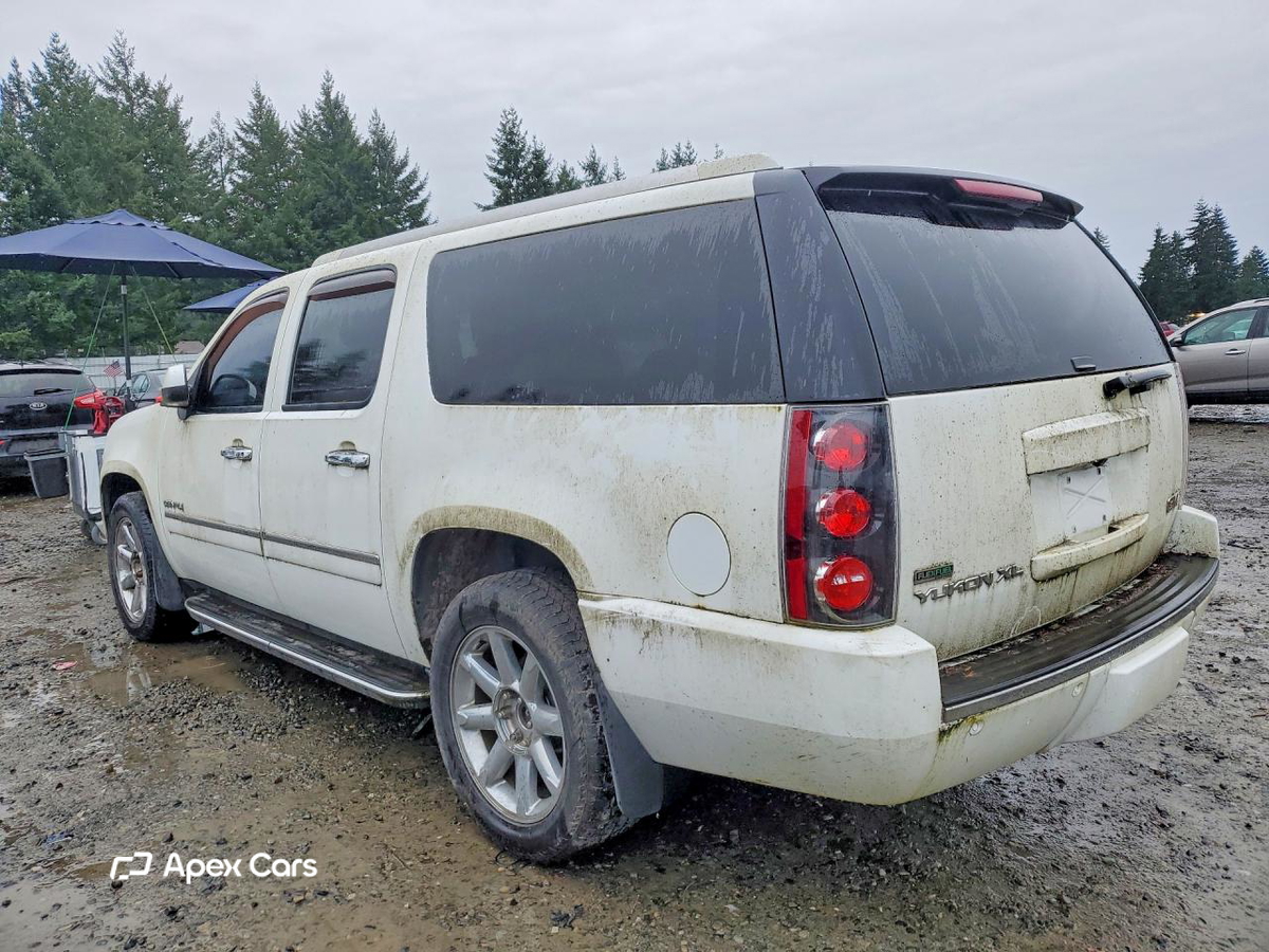 GMC Yukon 2011