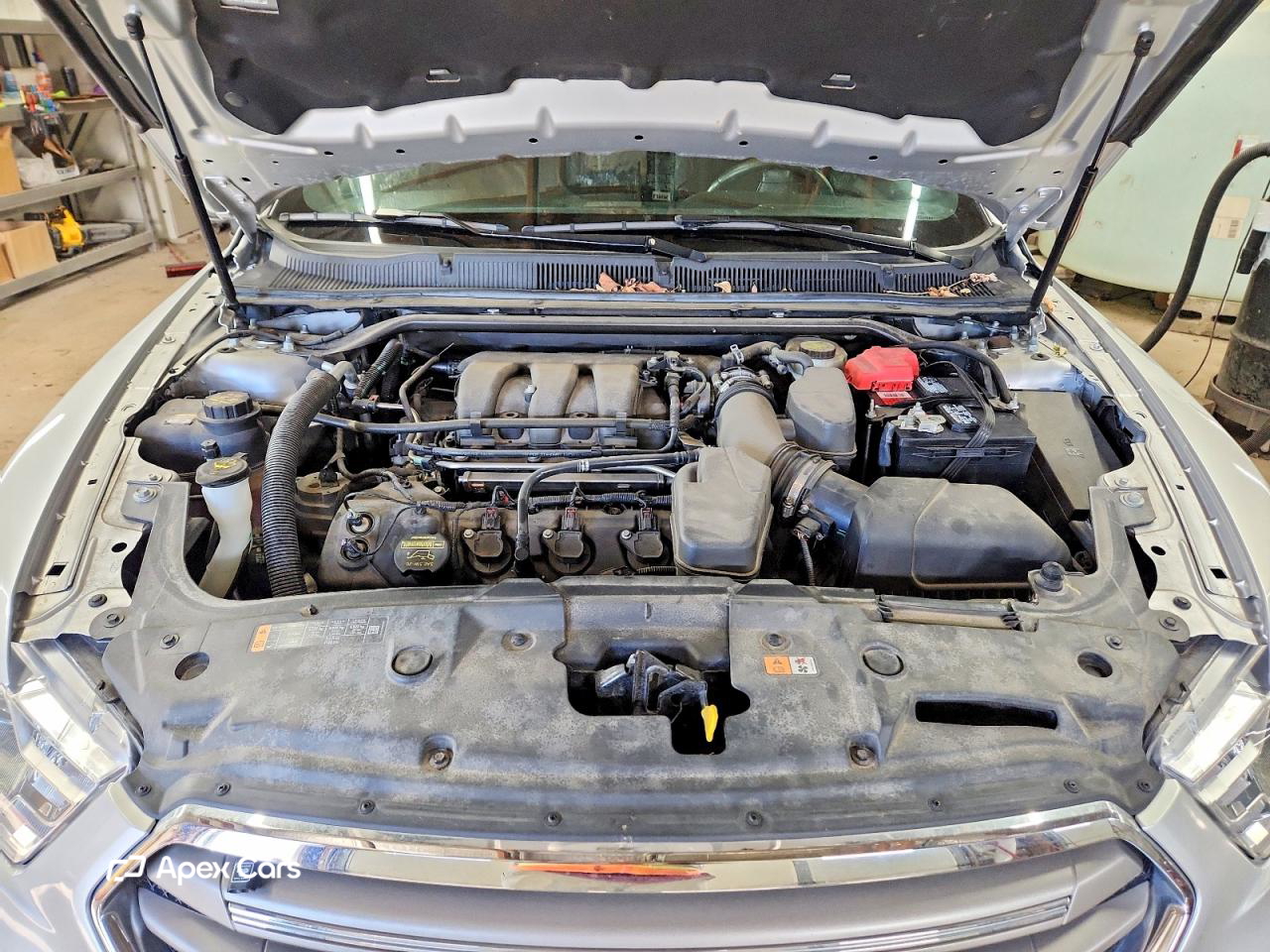 Ford Taurus 2014