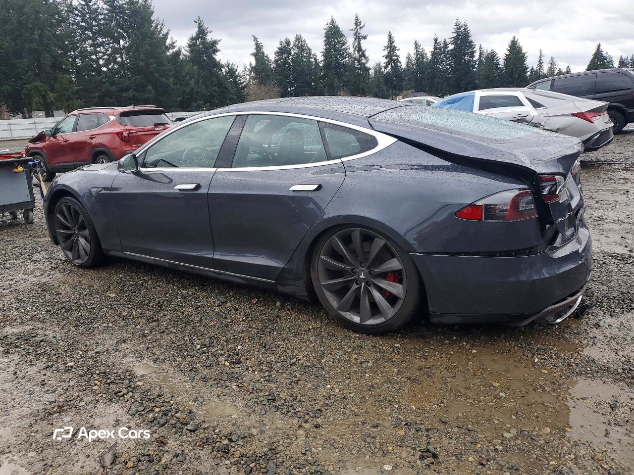 Tesla Model S 2015