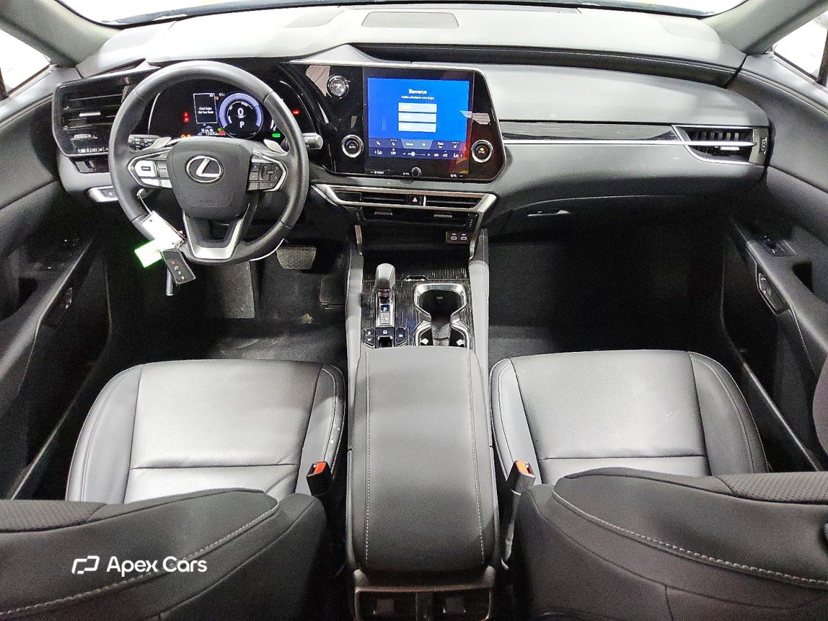 Lexus RX 2024