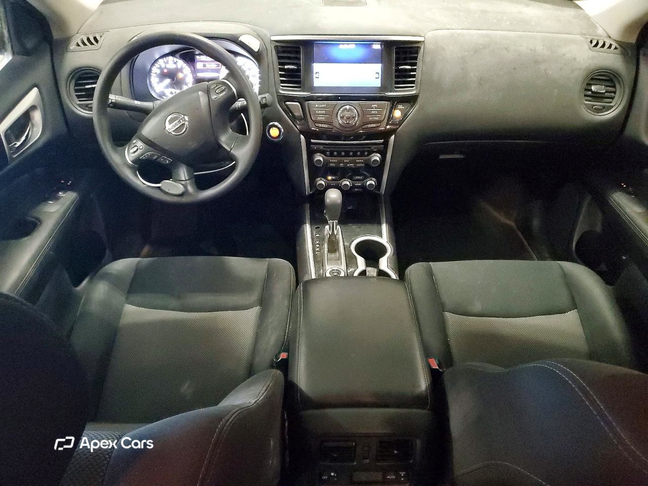 Nissan Pathfinder 2018