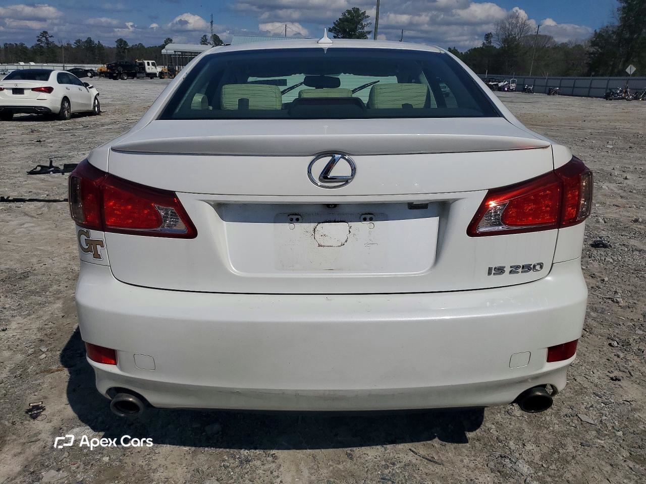 Lexus IS 2011