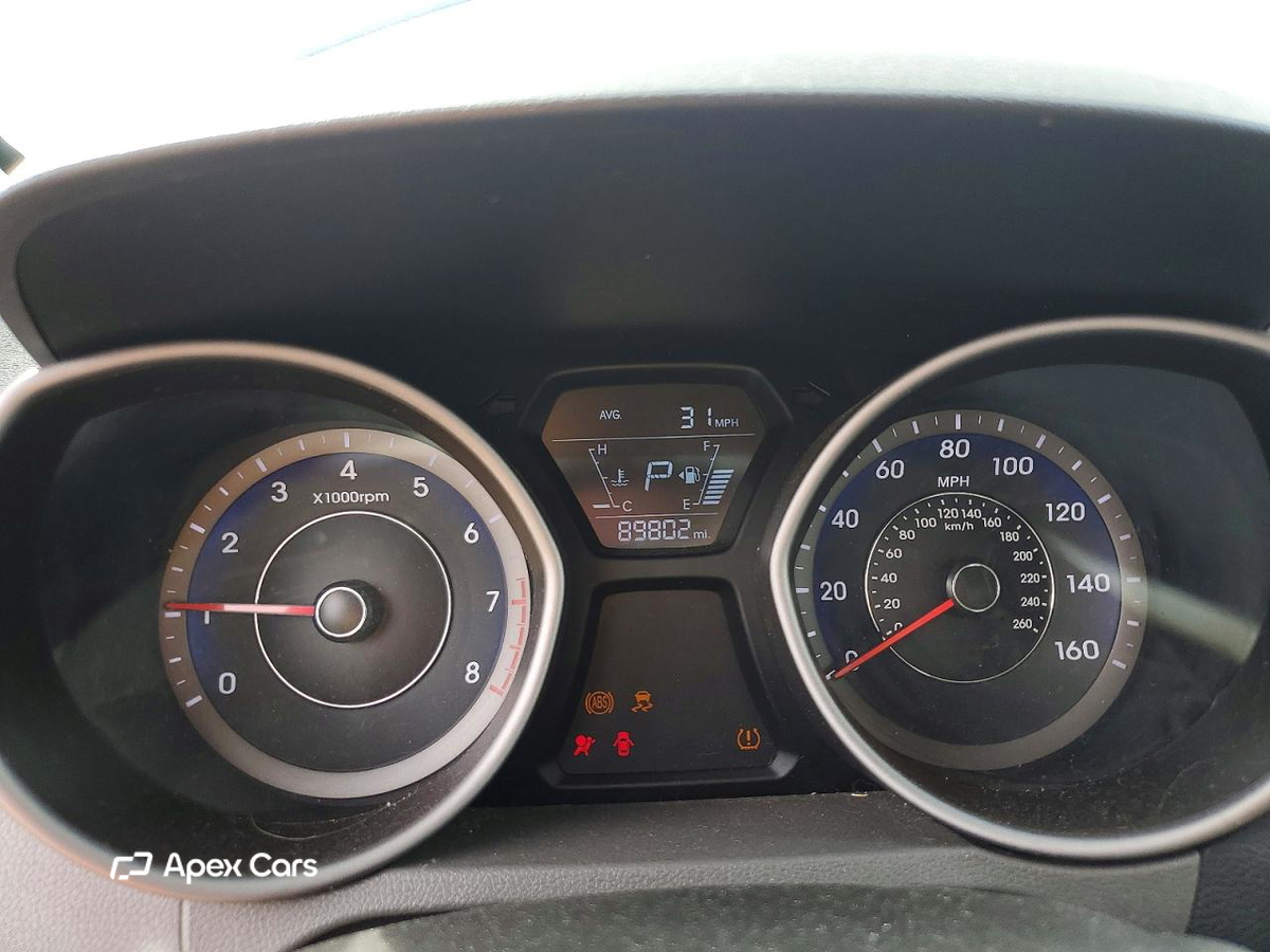 Hyundai Elantra 2014