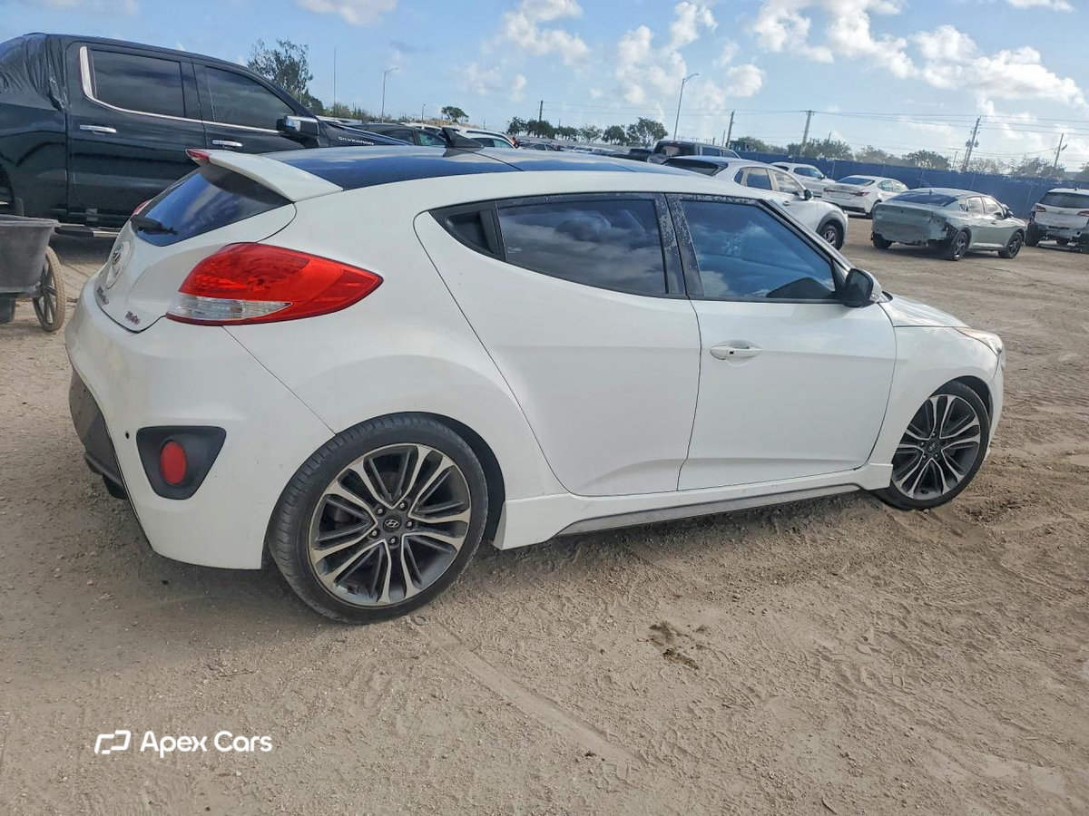 Hyundai Veloster 2016