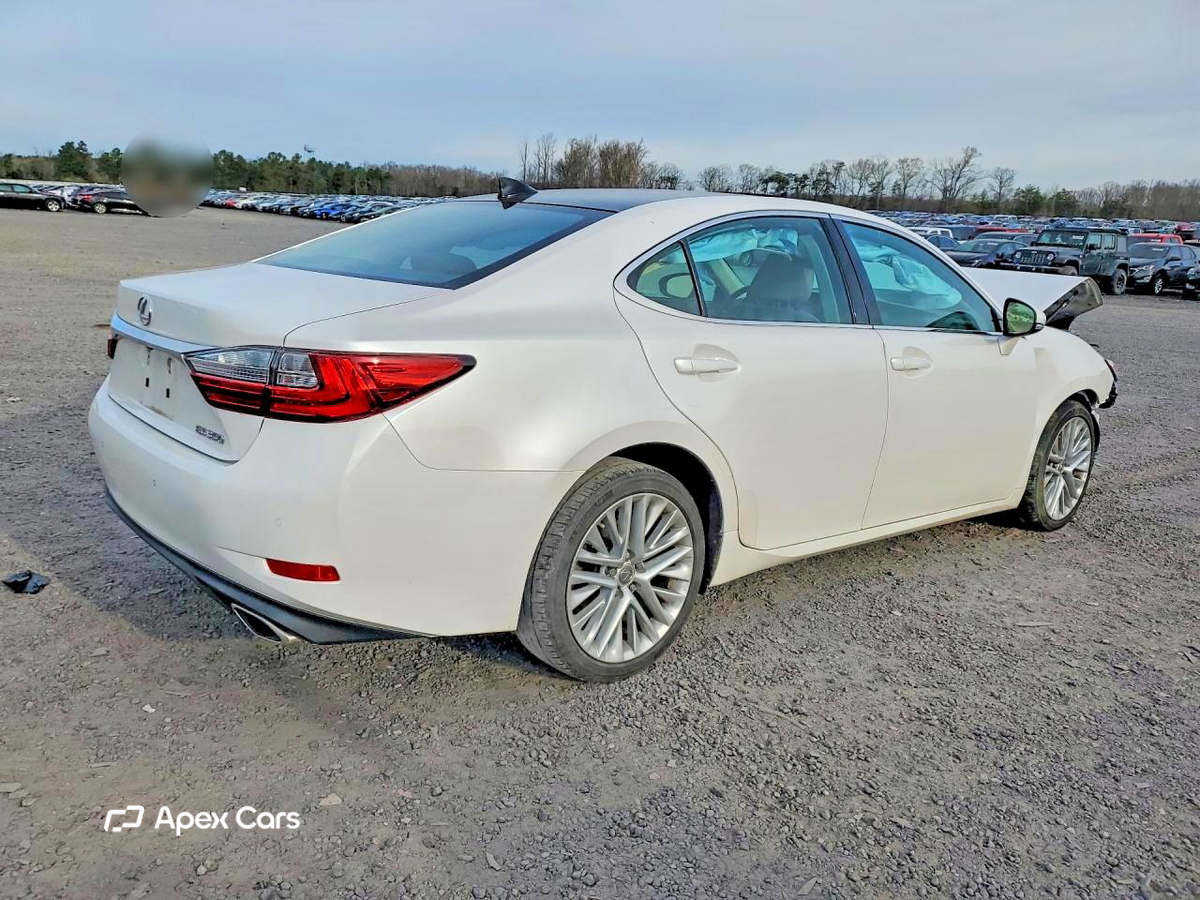 Lexus ES 2016