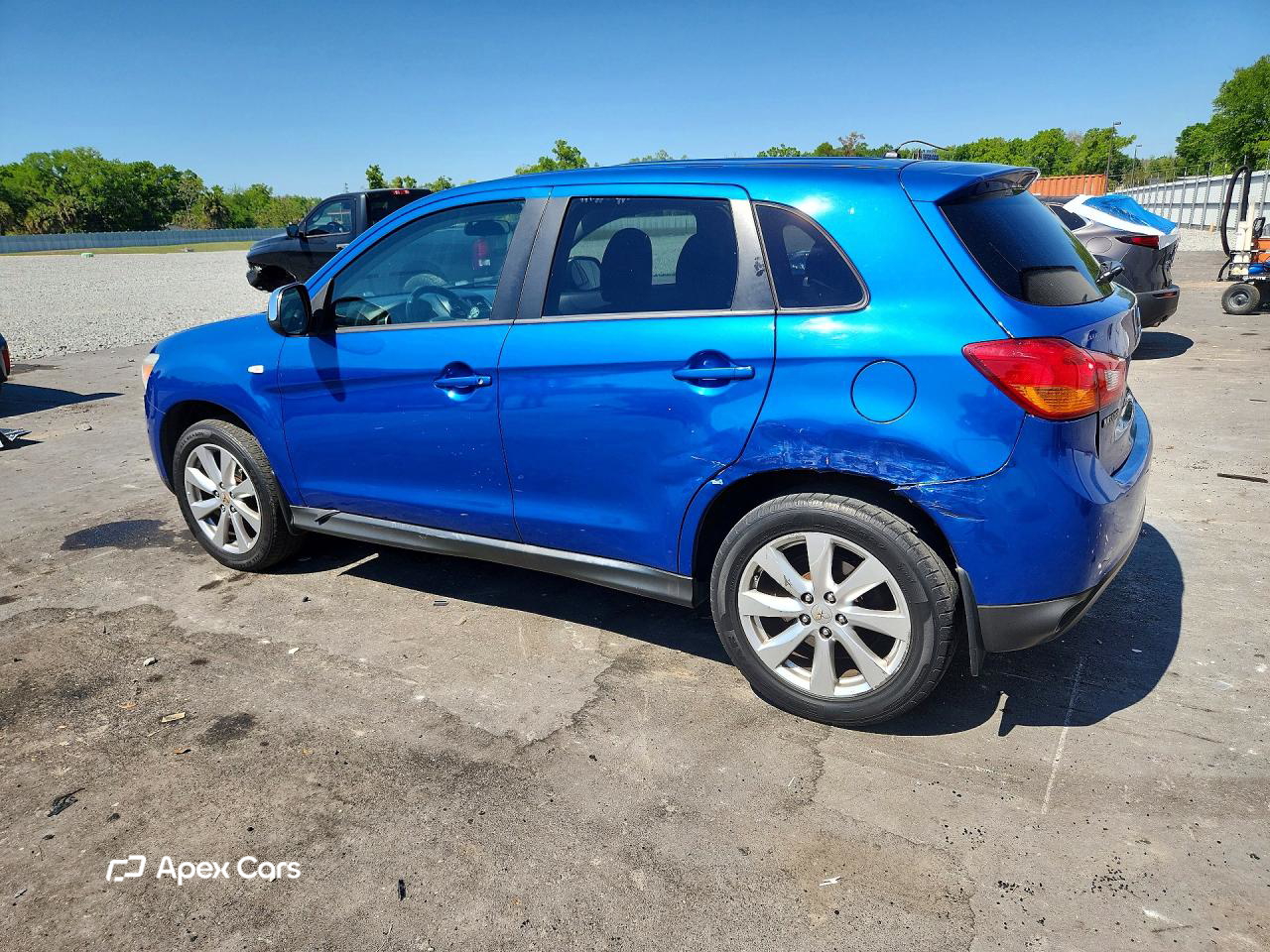 Mitsubishi Outlander 2015