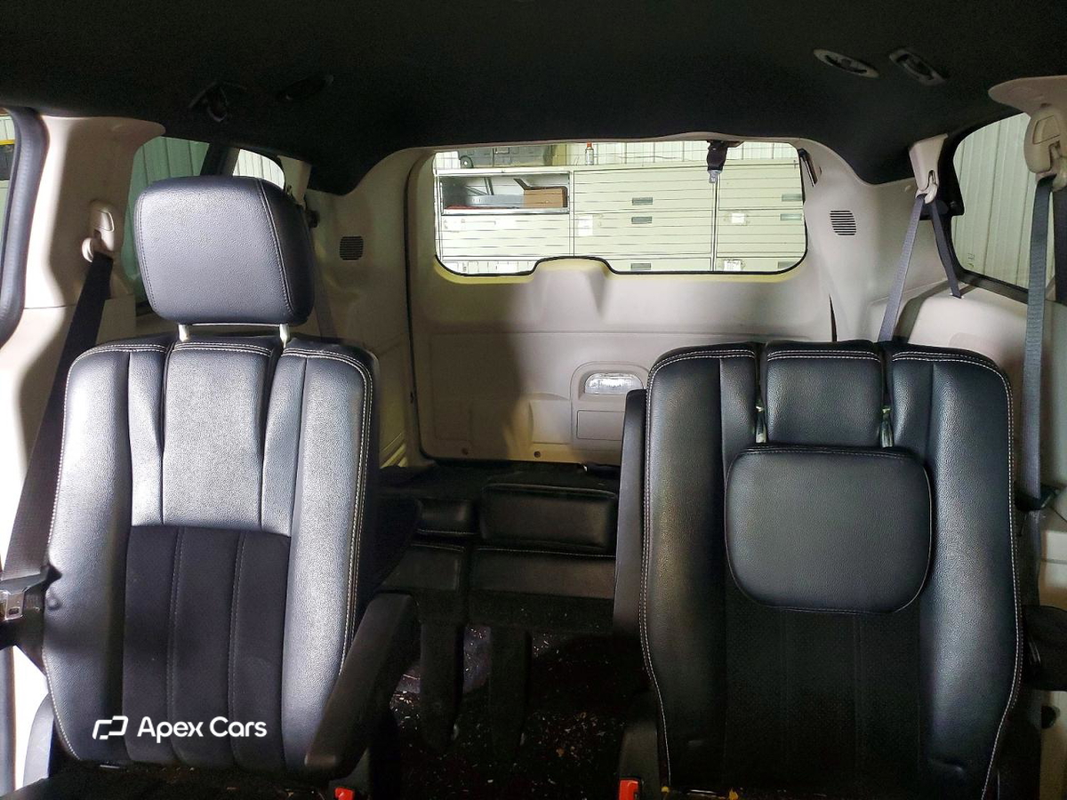 Dodge Caravan 2017