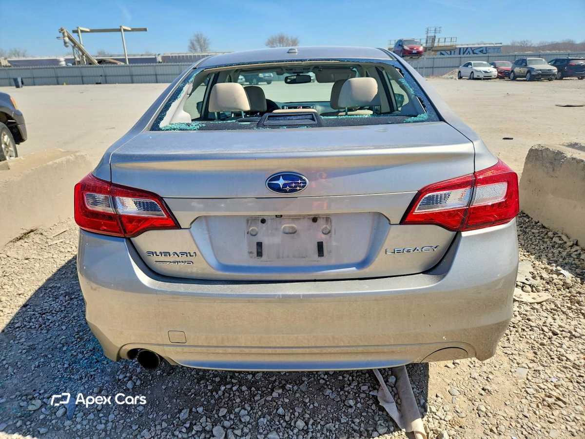 Subaru Legacy 2015