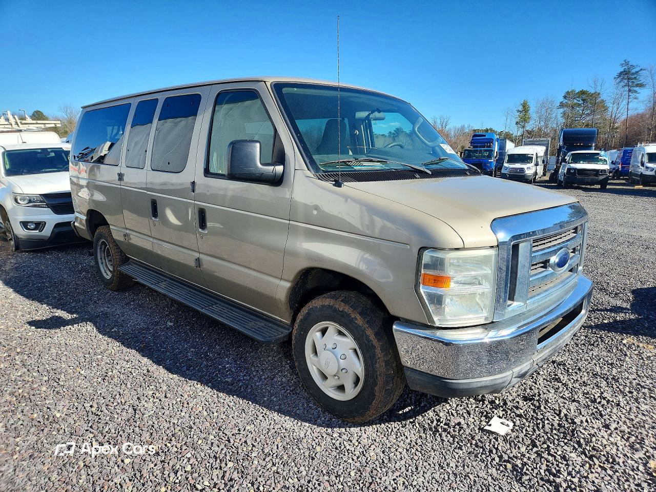 Ford Econoline 2011