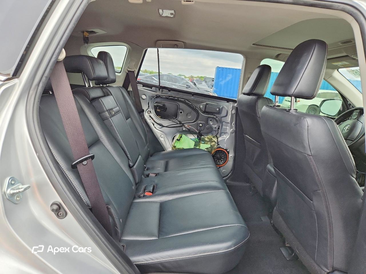 Toyota RAV 4 2016