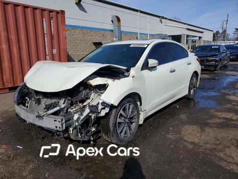 Nissan Altima 2017 - Zdjęcie 1 z 14