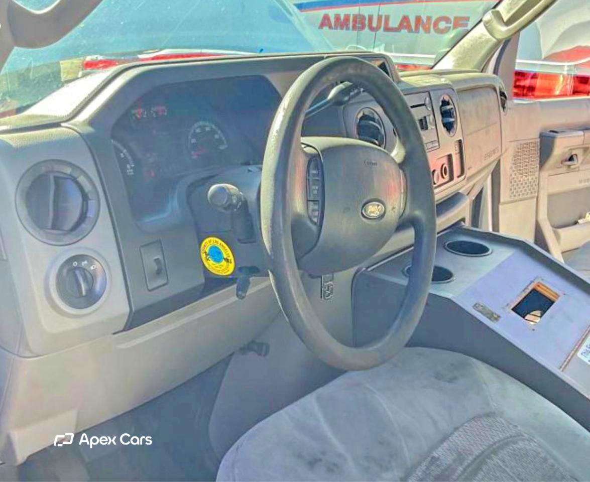 Ford Econoline 2013