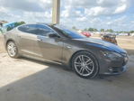 Tesla Model S 2016