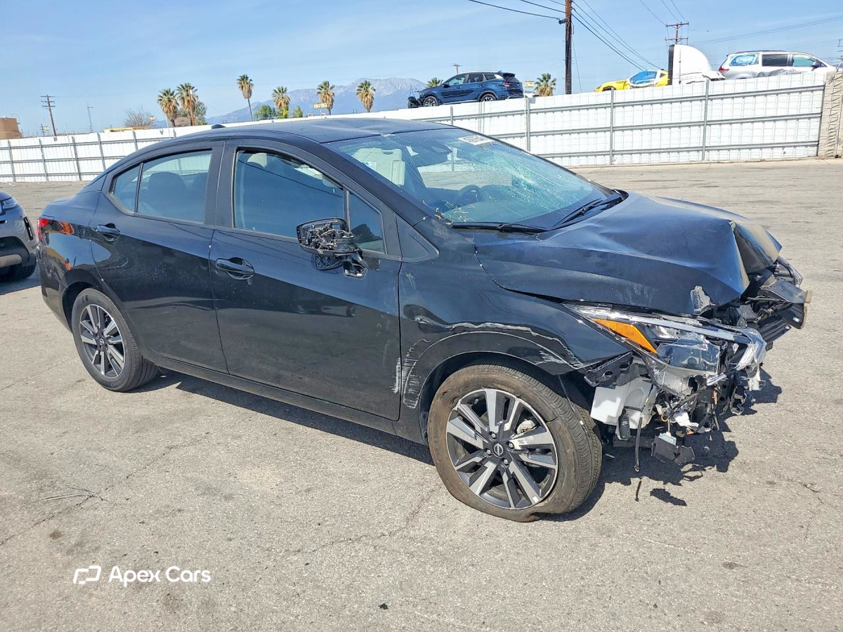 Nissan Versa 2025