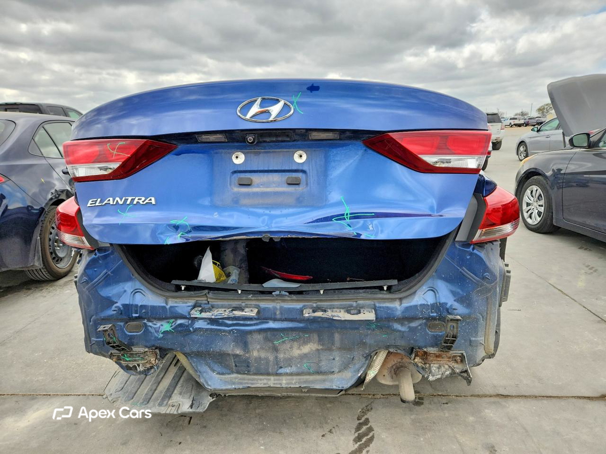 Hyundai Elantra 2017