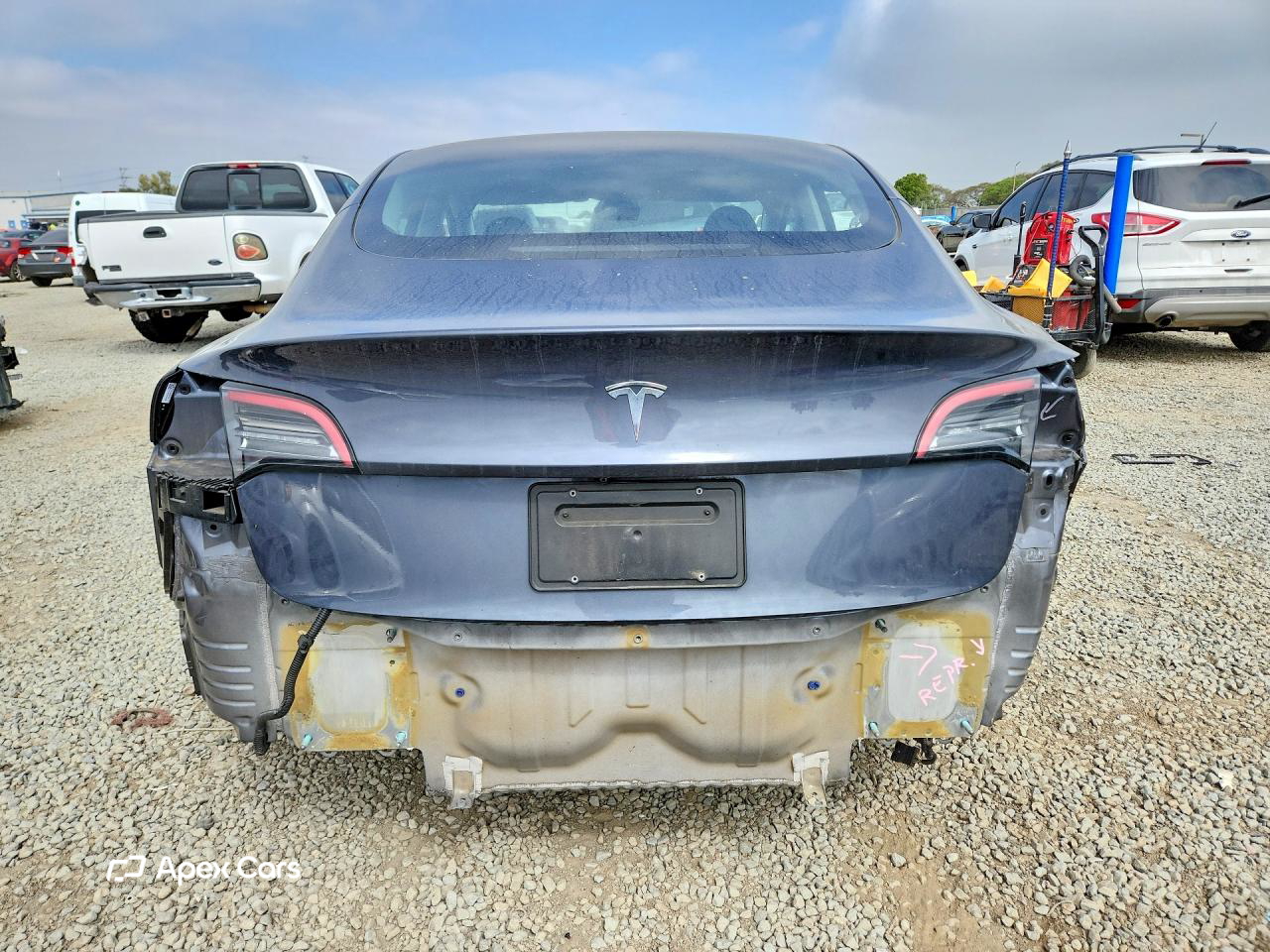 Tesla Model 3 2023