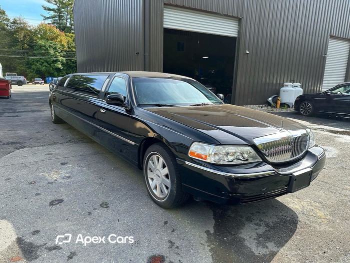 2005 Lincoln Town Car - Zdjęcie 1 z 5