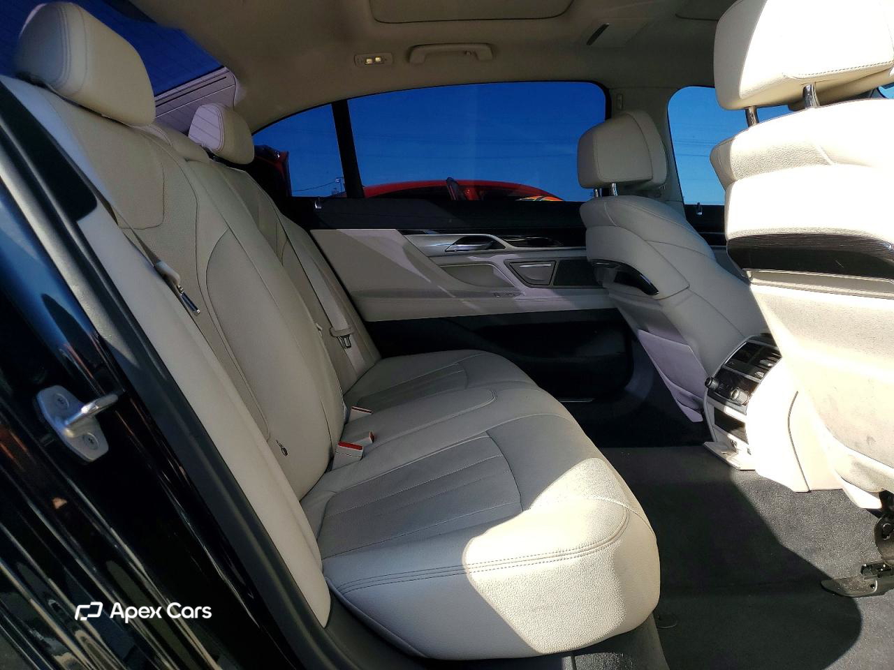 BMW Series 7 2021